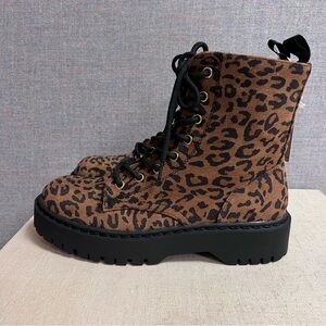 Sincerely Jules Women’s Leopard Print Ankle Boots Sz 6.5M NWT
